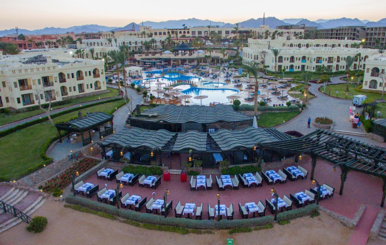 Charmillion Club Resort Σαρμ Ελ Σέιχ Εξωτερικό φωτογραφία Aerial view of the resort